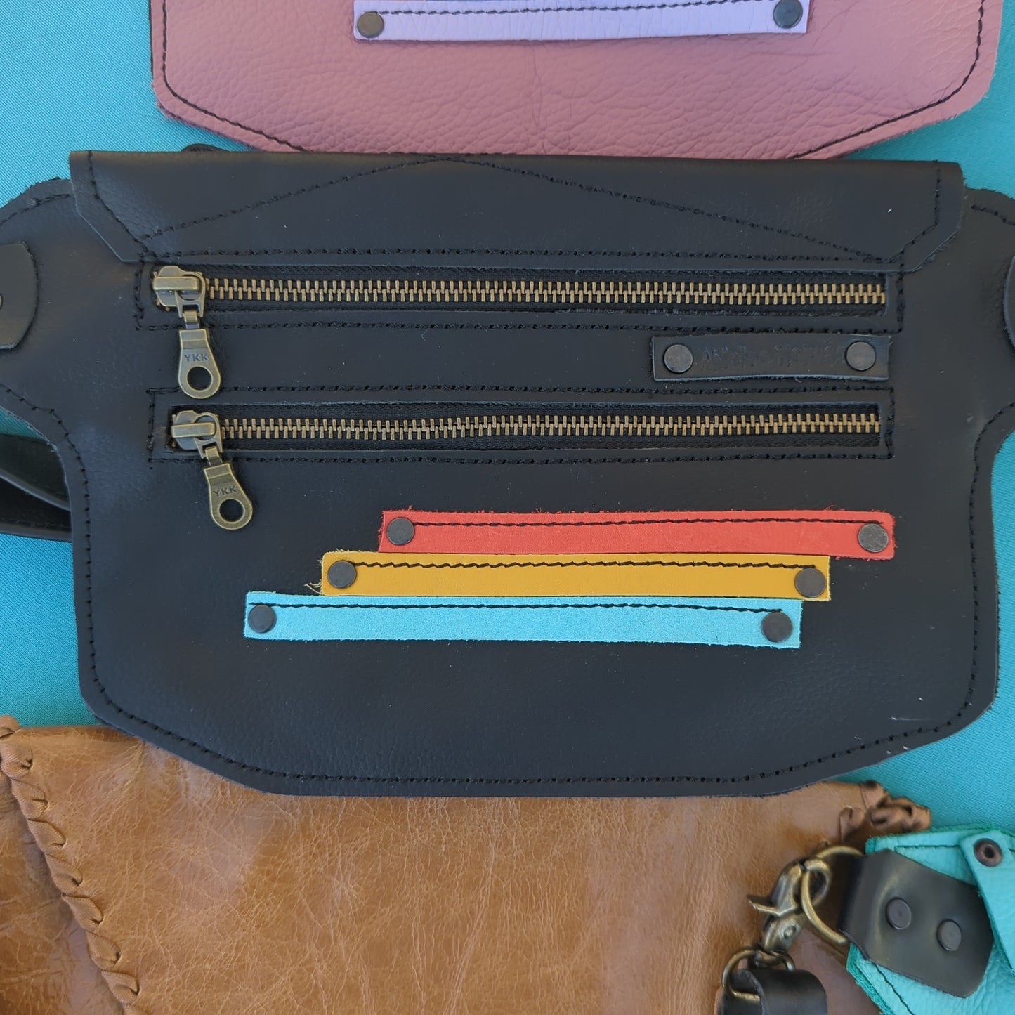 Cross body Leather Bags